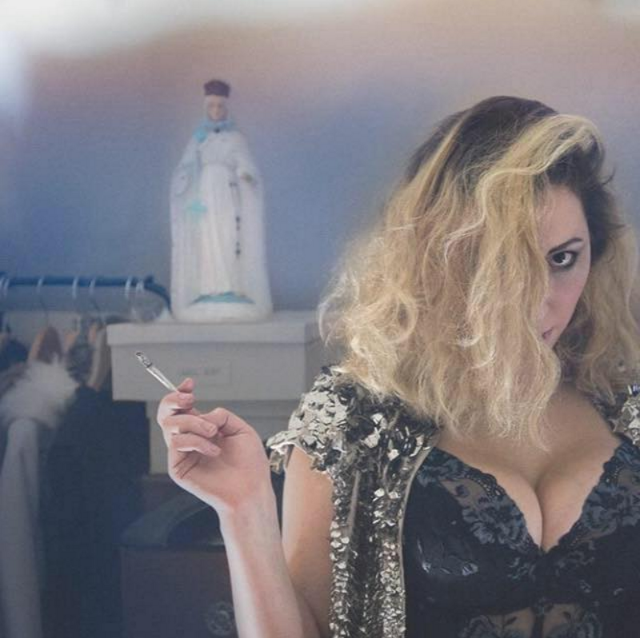 EXCLUSIVE INTERVIEW: Introducing Dublin’s Ethereal Singer/Songwriter Naoise Roo
