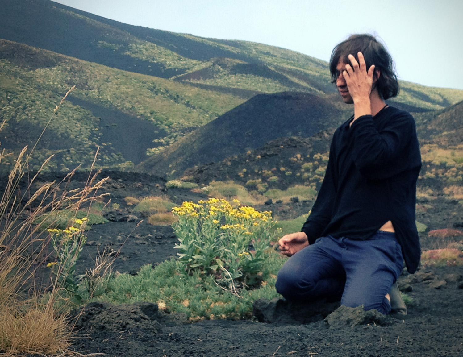 PREMIERE: Listen to Pressyes’ Lo-fi, dreamy number, ‘Touch The Sky’