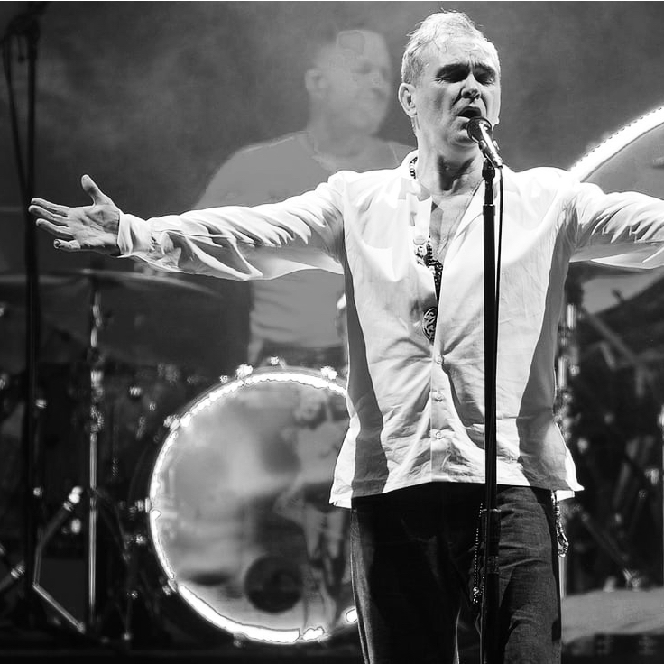 Morrissey abruptly stops live show after fans storm stage