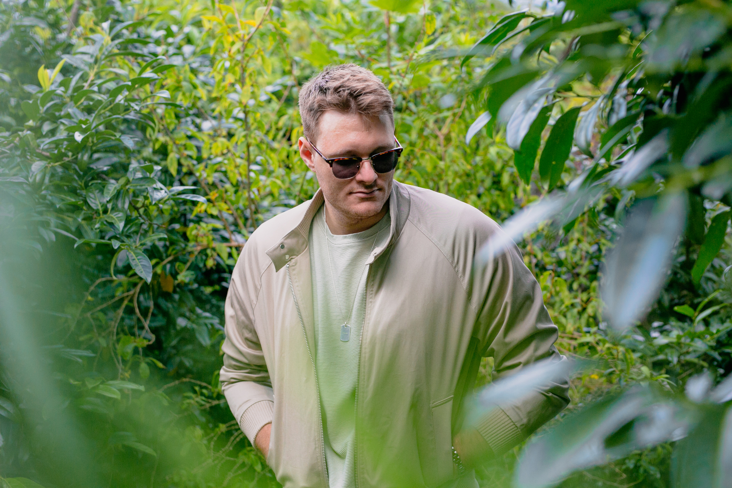 Tobias Bergson shares a soothing single, ‘Clear Your Mind’